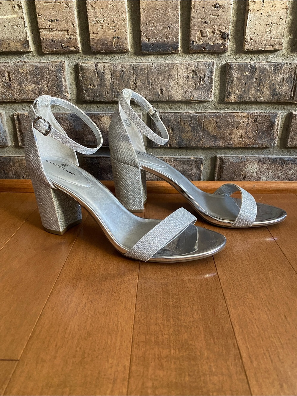 Bandolino Armory Block Heels Sparkly Silver Size US 10M